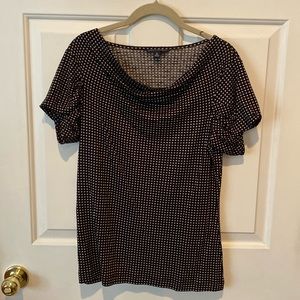 Never worn 70% rayon, 30% lyocell top